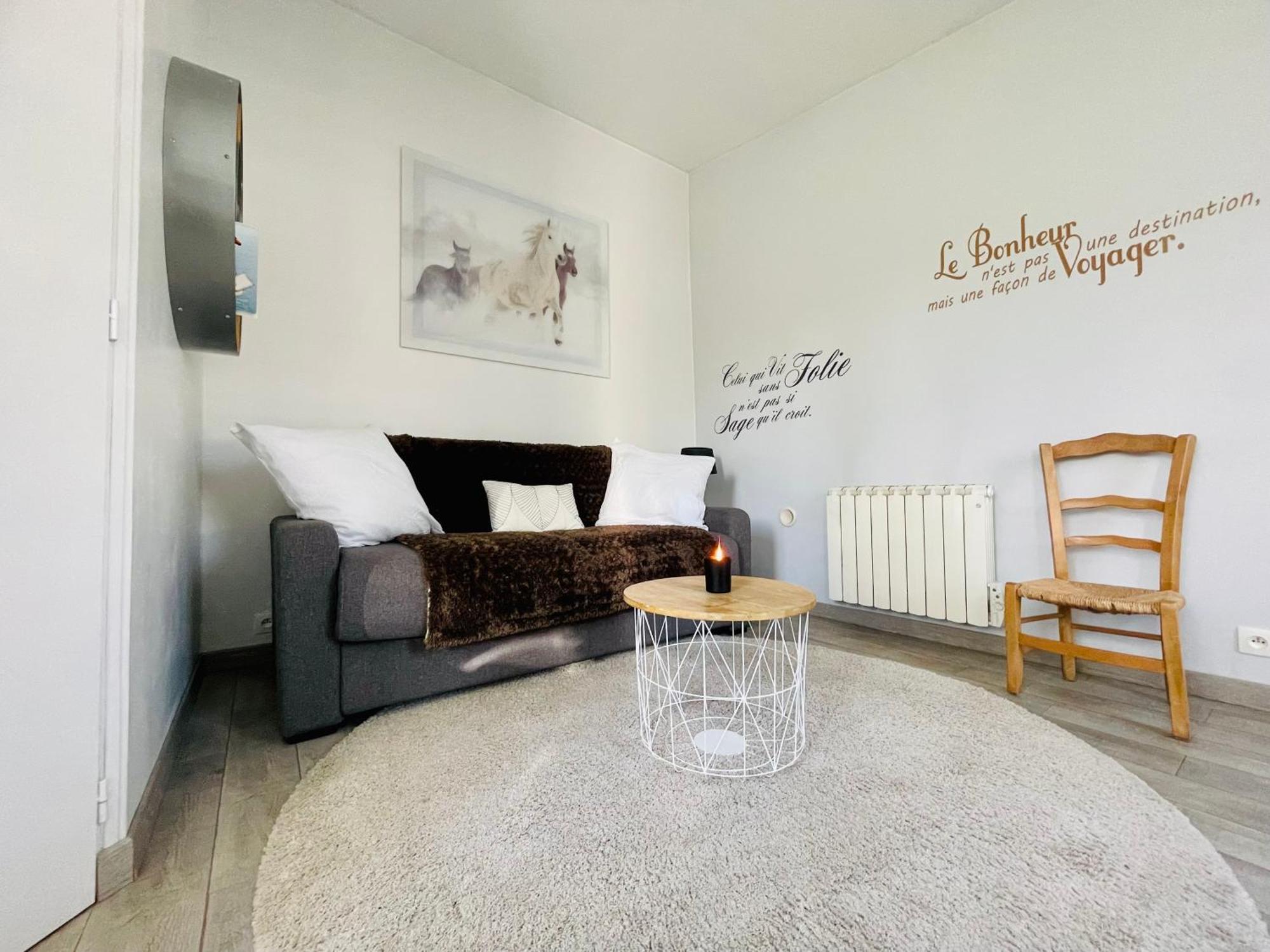 Le Cheval Bleu Hotel Larcay Екстериор снимка